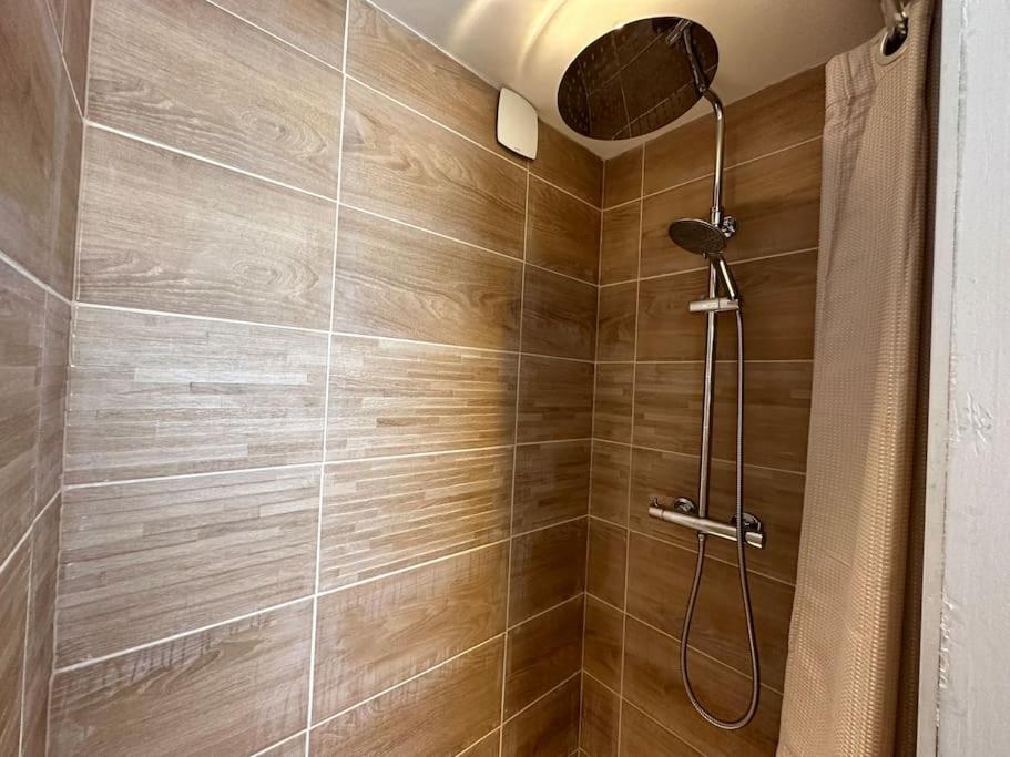 Appartement Moderne Avec Jardin Et Parking Βαν Εξωτερικό φωτογραφία